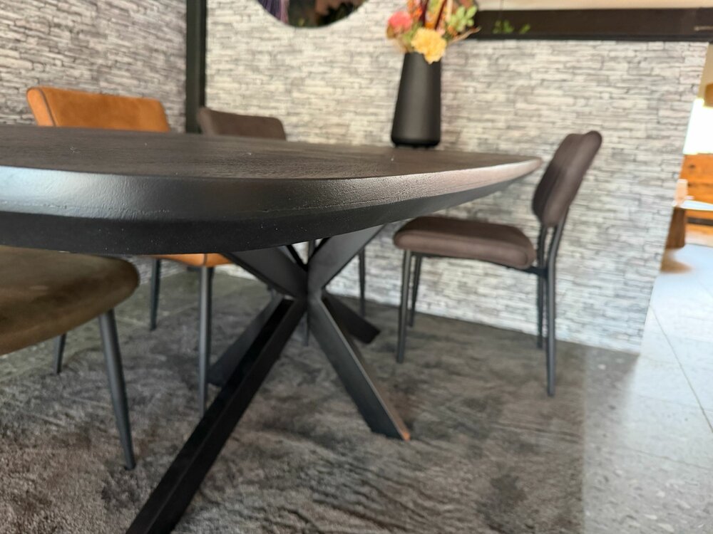 Eettafel Benson black