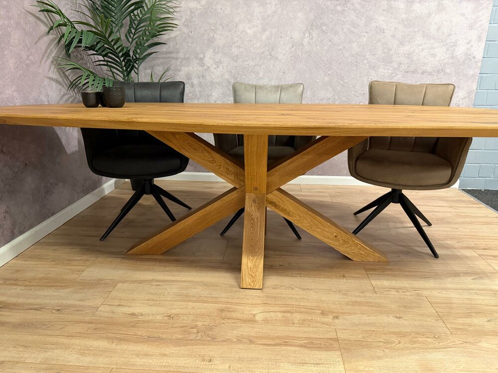 massivholz esstisch oval
