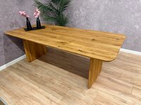 tisch mit schweizer kante