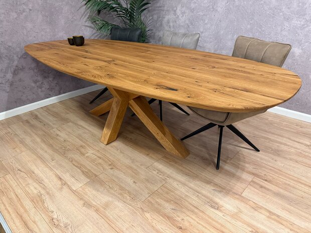 esstisch oval Eiche mit Holzbein